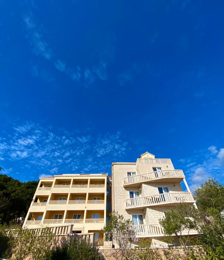 Hotel Villa Dzamonja Bol Luaran gambar